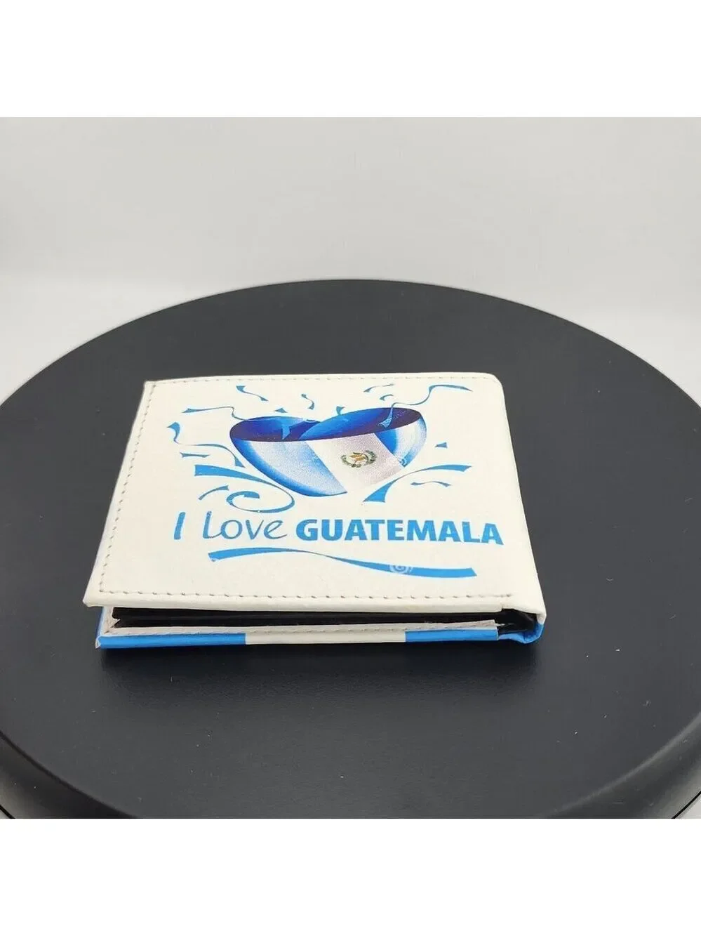 Corazón Chapín Wallet – Celebrate Your Roots